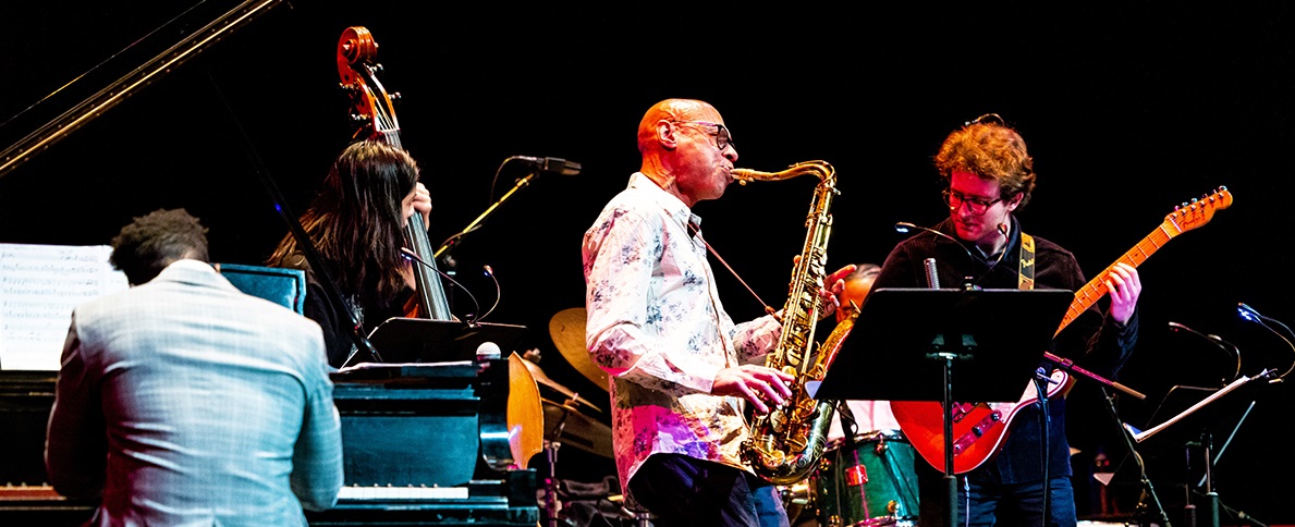 Joshua Redman live jazz performance